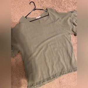 Umgee linen ruffle sleeve top size xl